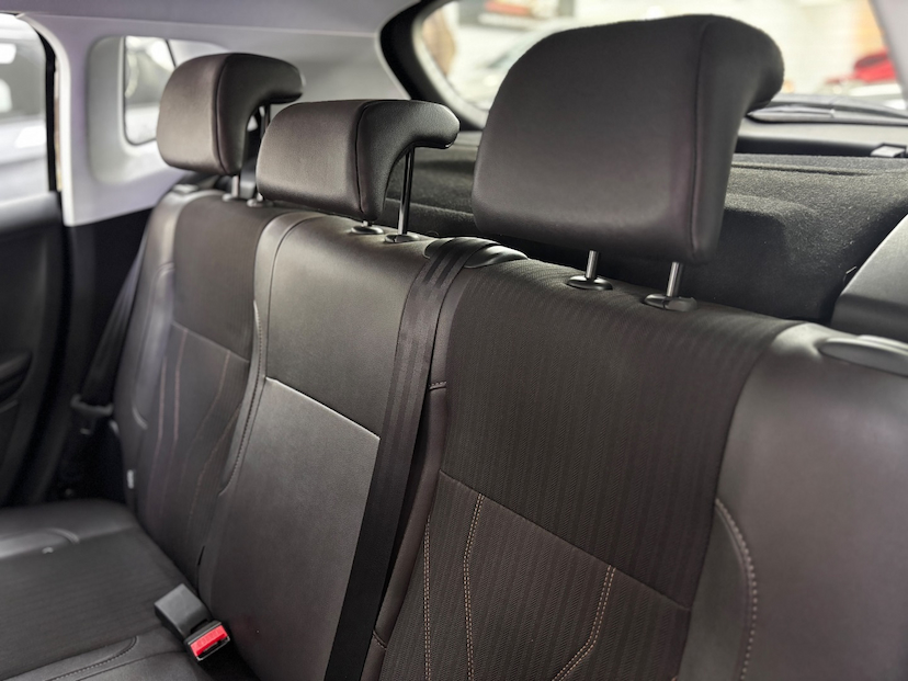 Foto do veículo PEUGEOT 2008 1.6 16V THP FLEX GRIFFE 4P AUTOMÁTICO 2022 46.964 KM 87.777,00