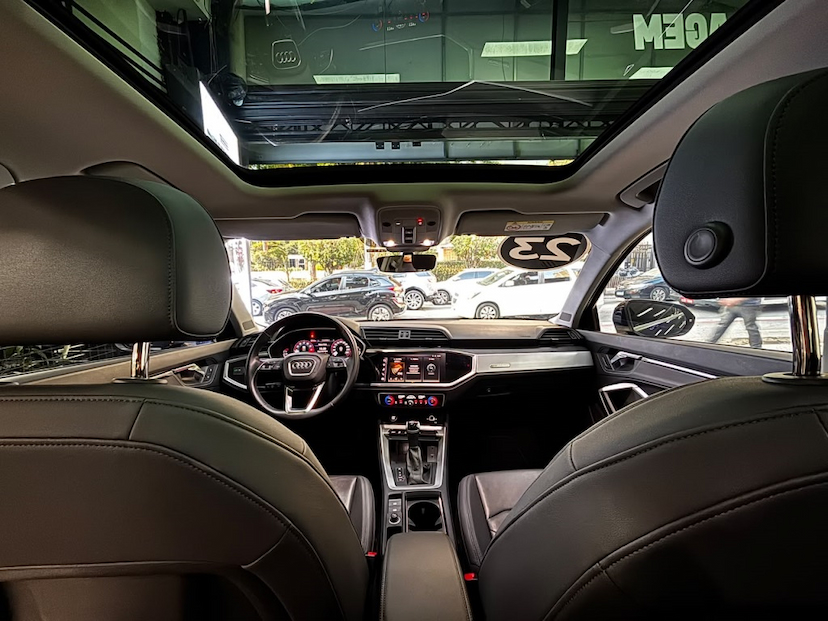 Foto do veículo AUDI Q3 2.0 40 TFSI GASOLINA PERFORMANCE QUATTRO TIPTRONIC 2023 13.438 KM 217.777,00