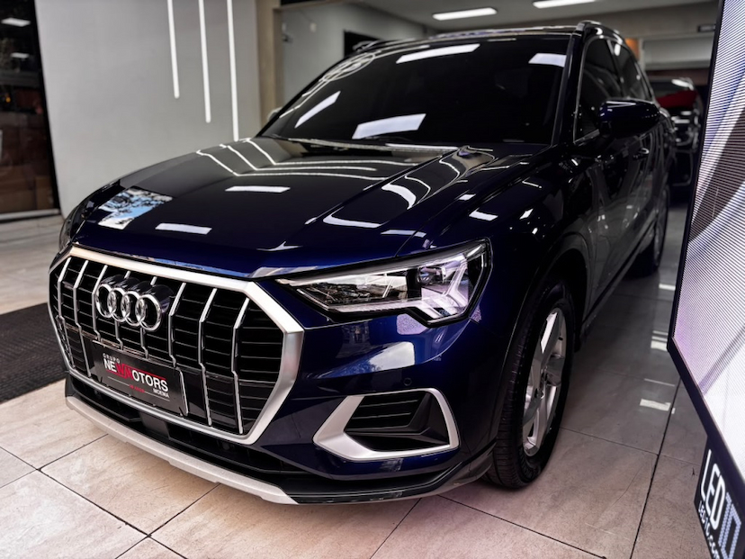 Foto do veículo AUDI Q3 2.0 40 TFSI GASOLINA PERFORMANCE QUATTRO TIPTRONIC 2023 13.438 KM 217.777,00