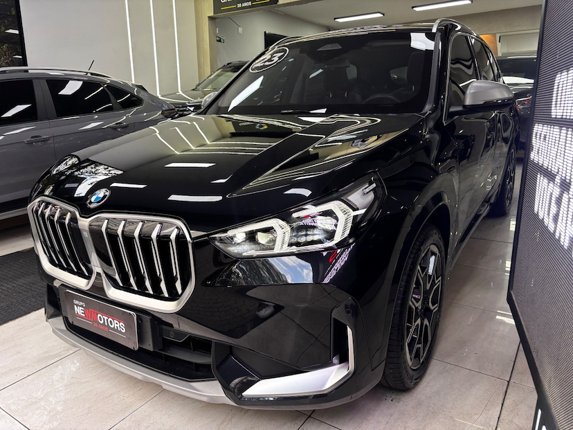 Foto do veículo BMW X1 2.0 16V TURBO GASOLINA SDRIVE20I X-LINE STEPTRONIC 2023 18.067 KM 356.777,00