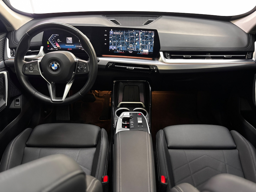 Foto do veículo BMW X1 2.0 16V TURBO GASOLINA SDRIVE20I X-LINE STEPTRONIC 2023 18.067 KM 356.777,00