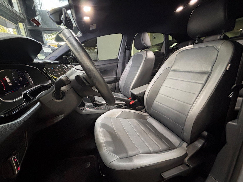 Foto do veículo VOLKSWAGEN NIVUS 1.0 200 TSI TOTAL FLEX HIGHLINE AUTOMÁTICO 2022 55.240 KM 110.777,00