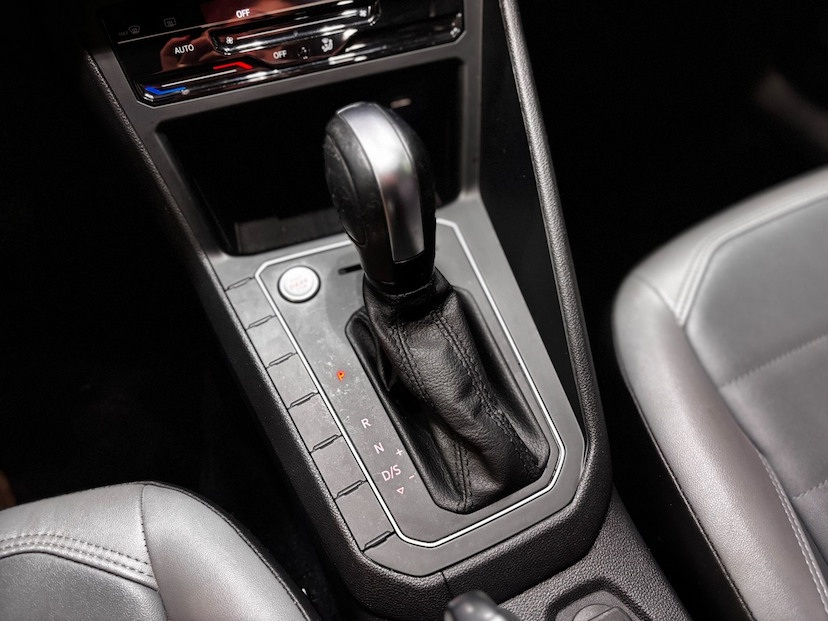 Foto do veículo VOLKSWAGEN NIVUS 1.0 200 TSI TOTAL FLEX HIGHLINE AUTOMÁTICO 2022 55.240 KM 110.777,00