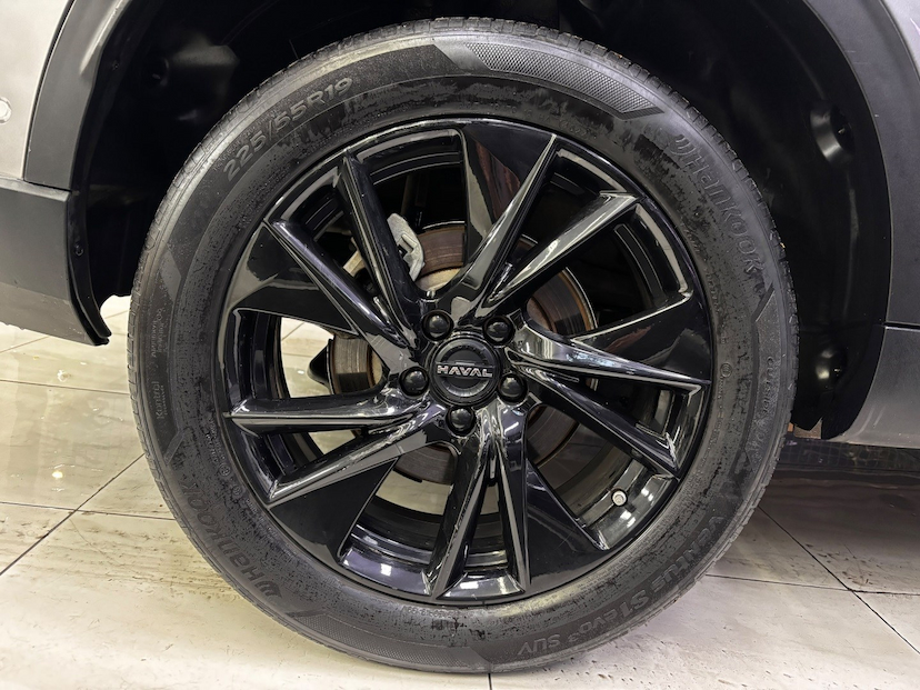 Foto do veículo GWM HAVAL H6 1.5 HEV PREMIUM E-TRACTION 2024 45.553 KM 178.777,00