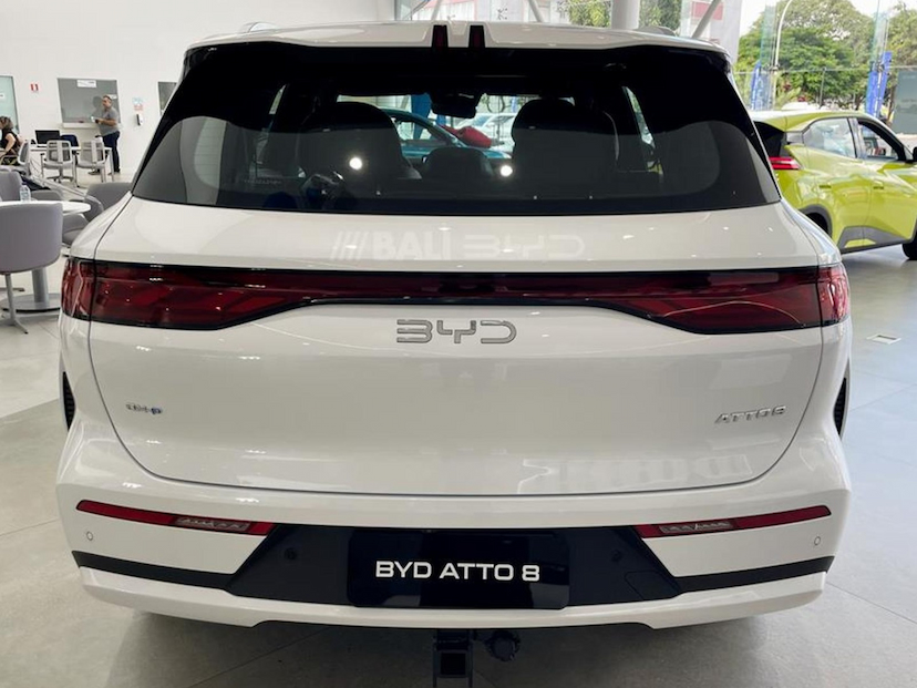 Foto do veículo BYD ATTO 8 1.5 TURBO PHEV AWD AUTOMÁTICO 2027 0 KM 371.800,00