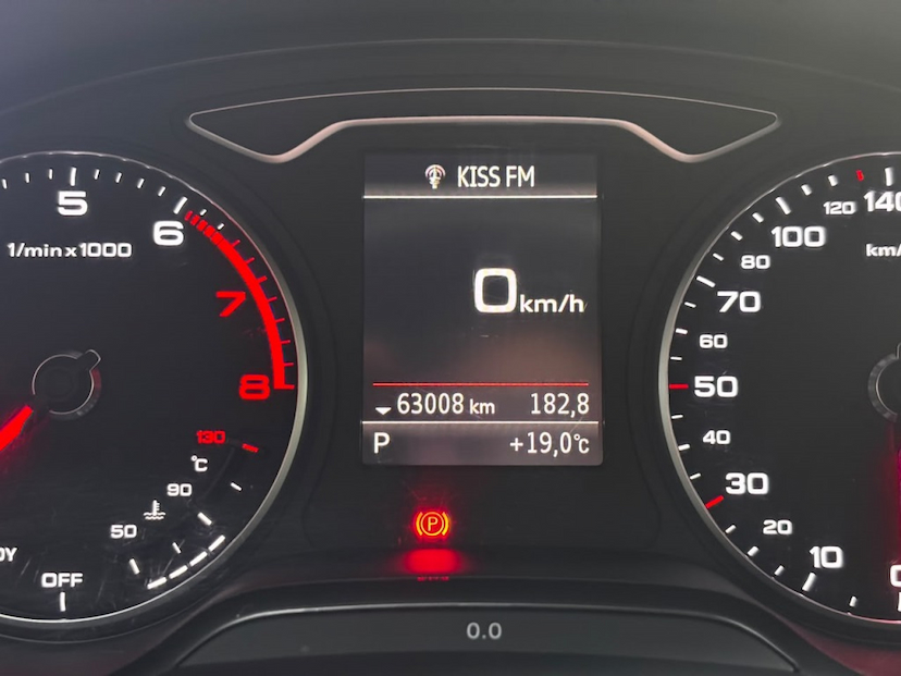 Foto do veículo AUDI A3 1.4 TFSI FLEX SEDAN PRESTIGE PLUS TIPTRONIC 2020 63.008 KM 124.777,00