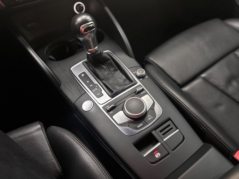 Foto do veículo AUDI A3 1.4 TFSI FLEX SEDAN PRESTIGE PLUS TIPTRONIC 2020 63.008 KM 124.777,00
