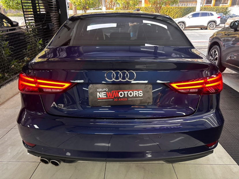 Foto do veículo AUDI A3 1.4 TFSI FLEX SEDAN PRESTIGE PLUS TIPTRONIC 2020 63.008 KM 124.777,00