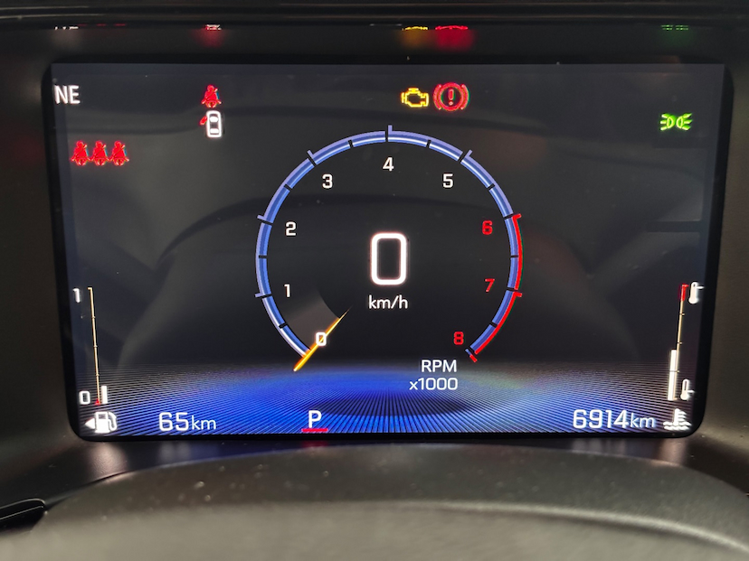 Foto do veículo CHEVROLET TRACKER 1.0 TURBO FLEX LT AUTOMÁTICO 2026 6.914 KM 117.777,00