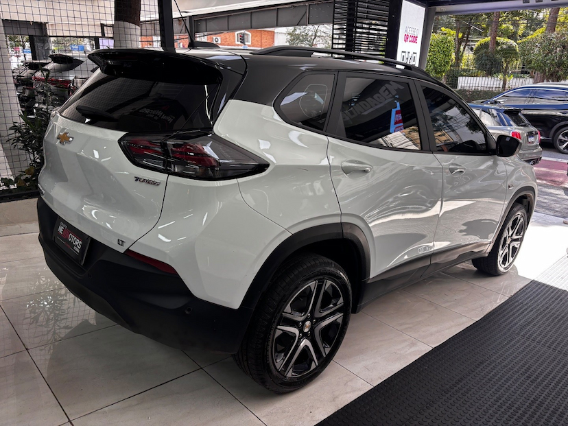 Foto do veículo CHEVROLET TRACKER 1.0 TURBO FLEX LT AUTOMÁTICO 2026 6.914 KM 117.777,00