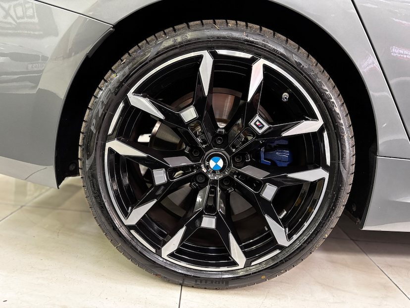 Foto do veículo BMW 320I 2.0 16V TURBO FLEX M SPORT AUTOMÁTICO 2026 1.601 KM 416.777,00