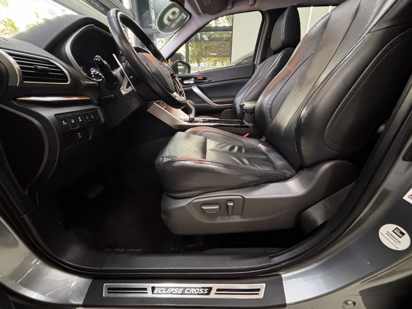 Foto do veículo MITSUBISHI ECLIPSE CROSS 1.5 MIVEC TURBO GASOLINA HPE-S CVT 2019 67.085 KM 109.777,00