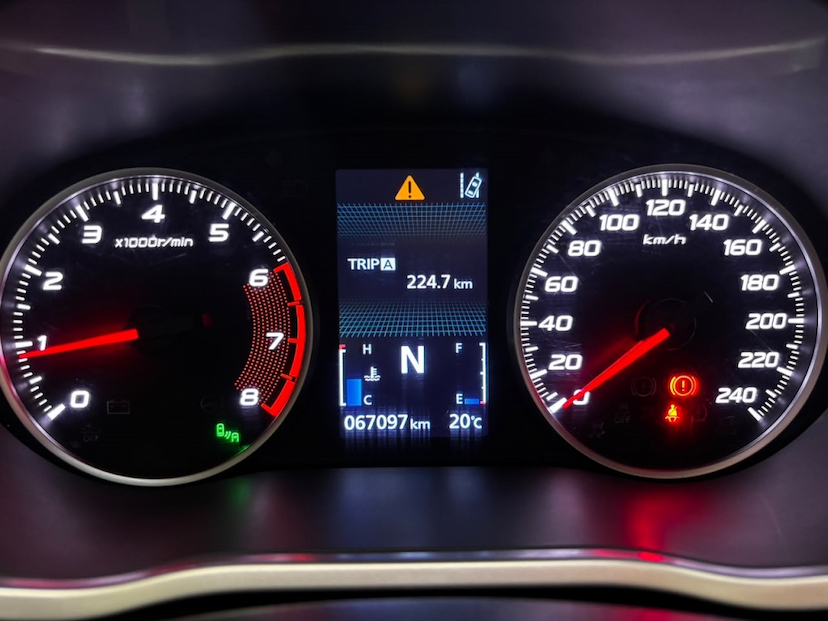 Foto do veículo MITSUBISHI ECLIPSE CROSS 1.5 MIVEC TURBO GASOLINA HPE-S CVT 2019 67.085 KM 109.777,00