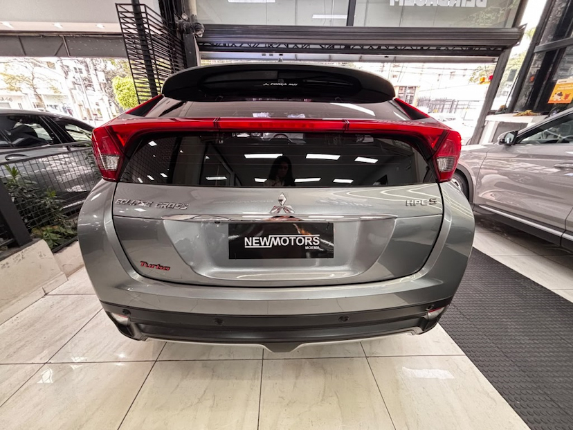 Foto do veículo MITSUBISHI ECLIPSE CROSS 1.5 MIVEC TURBO GASOLINA HPE-S CVT 2019 67.085 KM 109.777,00
