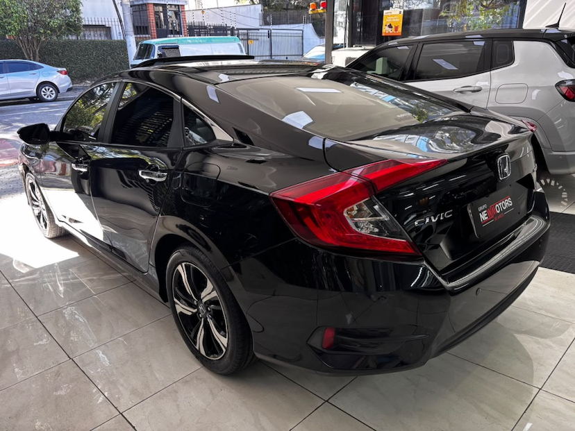 Foto do veículo HONDA CIVIC 1.5 16V TURBO GASOLINA TOURING 4P CVT 2019 78.061 KM 121.990,00