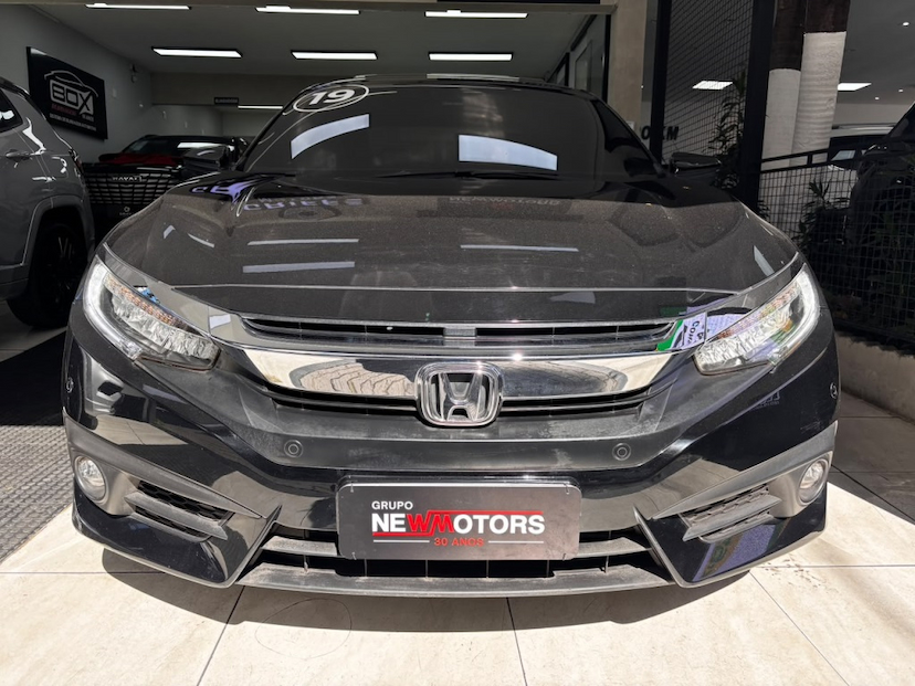 Foto do veículo HONDA CIVIC 1.5 16V TURBO GASOLINA TOURING 4P CVT 2019 78.061 KM 121.990,00