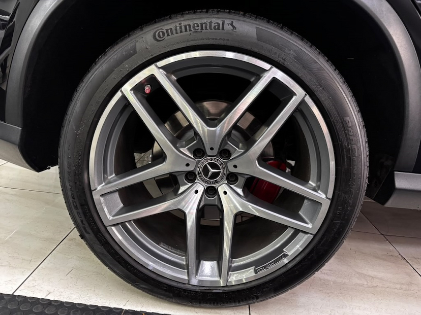 Foto do veículo MERCEDES-BENZ GLE 400 3.0 V6 GASOLINA HIGHWAY COUPÉ 4MATIC 9G-TRONIC 2019 45.942 KM 299.777,00
