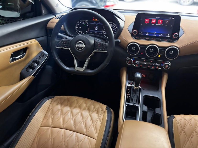 Foto do veículo NISSAN SENTRA 2.0 16V GASOLINA EXCLUSIVE XTRONIC 2025 5.848 KM 153.777,00