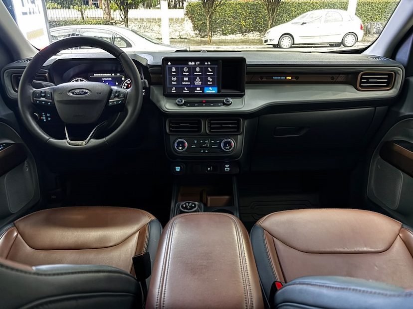 Foto do veículo FORD MAVERICK 2.0 ECOBOOST GASOLINA LARIAT FX4 AUTOMÁTICO 2023 21.352 KM 162.900,00