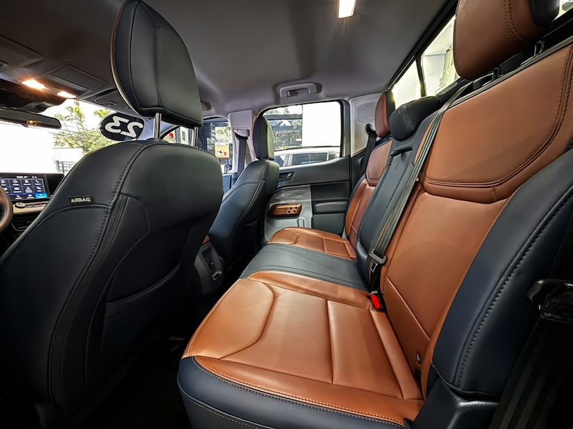 Foto do veículo FORD MAVERICK 2.0 ECOBOOST GASOLINA LARIAT FX4 AUTOMÁTICO 2023 21.352 KM 162.900,00