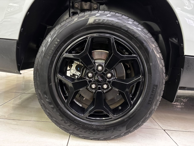 Foto do veículo FORD MAVERICK 2.0 ECOBOOST GASOLINA LARIAT FX4 AUTOMÁTICO 2023 21.352 KM 162.900,00