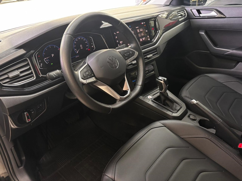 Foto do veículo VOLKSWAGEN POLO 1.0 170 TSI HIGHLINE AUTOMÁTICO 2023 39.623 KM 98.777,00