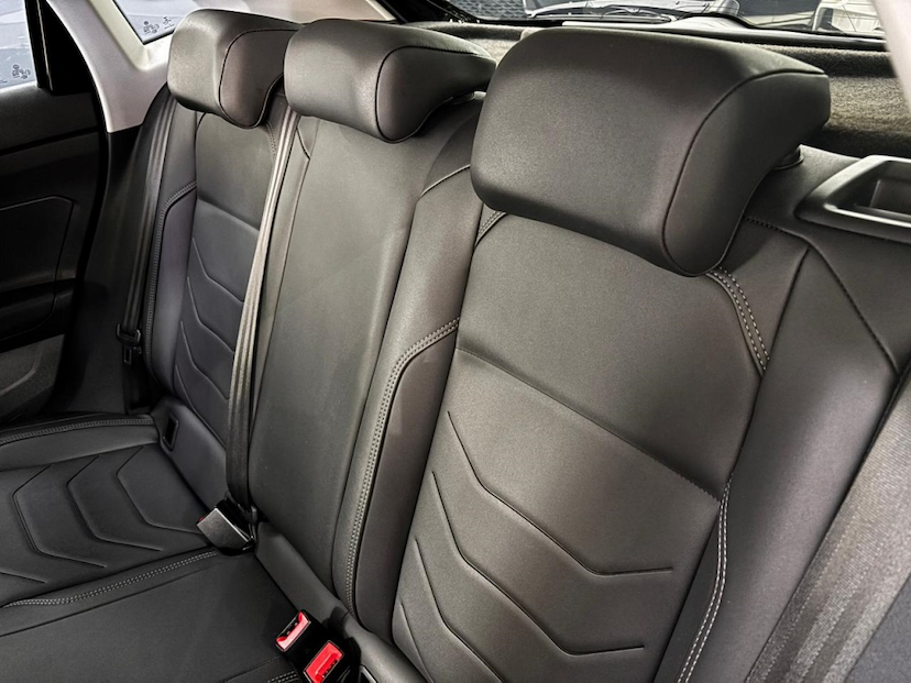 Foto do veículo VOLKSWAGEN POLO 1.0 170 TSI HIGHLINE AUTOMÁTICO 2023 39.623 KM 98.777,00