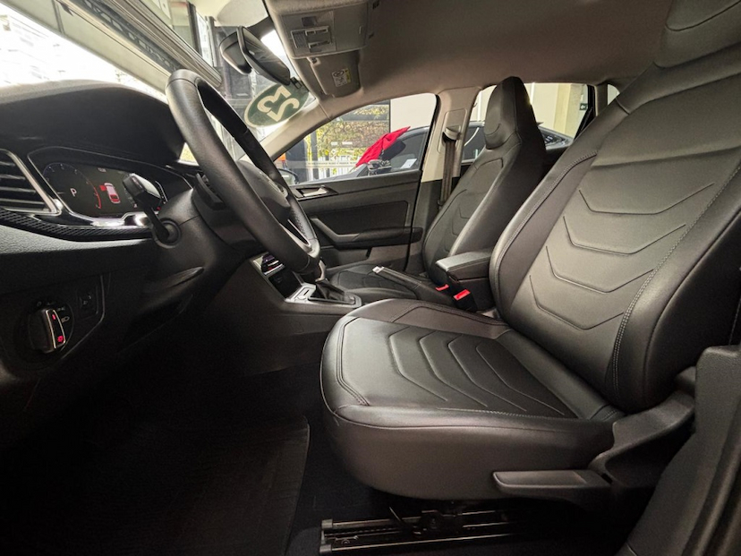 Foto do veículo VOLKSWAGEN POLO 1.0 170 TSI HIGHLINE AUTOMÁTICO 2023 39.623 KM 98.777,00