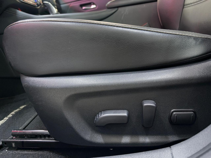 Foto do veículo NISSAN SENTRA 2.0 16V GASOLINA EXCLUSIVE XTRONIC 2023 24.263 KM 132.777,00