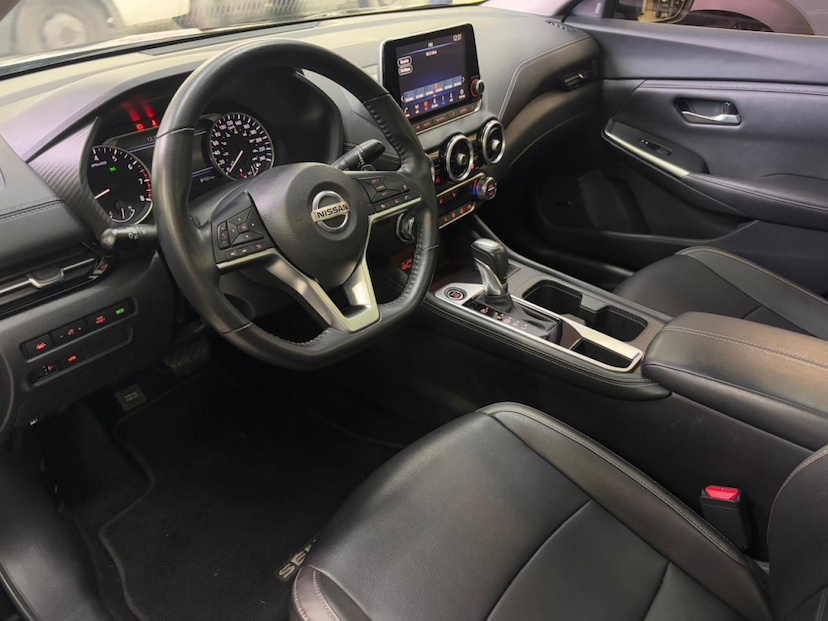 Foto do veículo NISSAN SENTRA 2.0 16V GASOLINA EXCLUSIVE XTRONIC 2023 24.263 KM 132.777,00