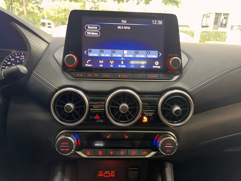 Foto do veículo NISSAN SENTRA 2.0 16V GASOLINA EXCLUSIVE XTRONIC 2023 24.263 KM 132.777,00