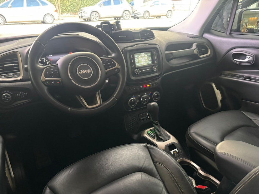 Foto do veículo JEEP RENEGADE 1.8 16V FLEX LIMITED 4P AUTOMÁTICO 2017 49.236 KM 74.777,00
