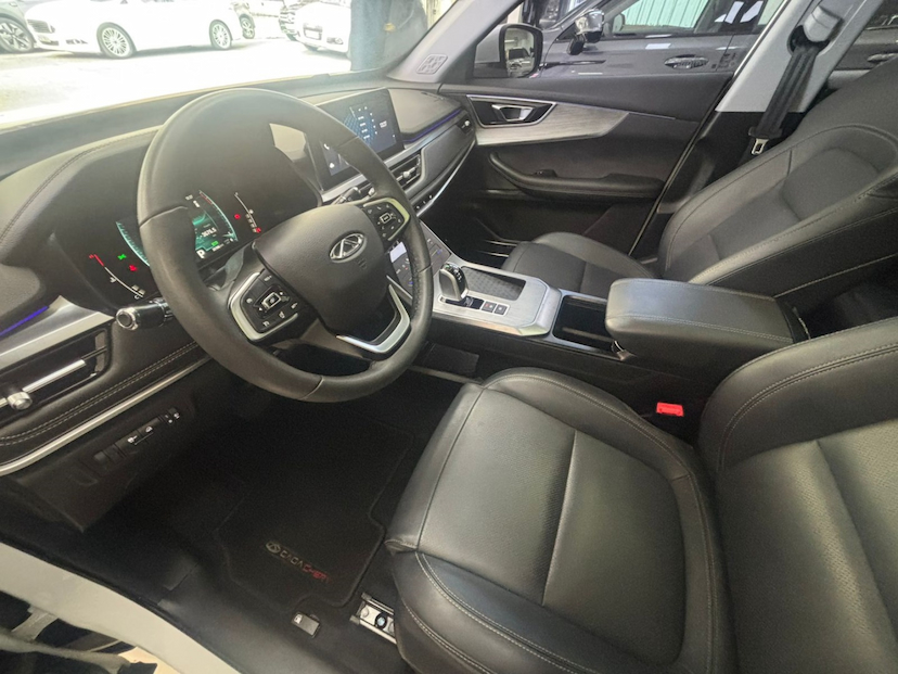 Foto do veículo CAOA CHERY TIGGO 5X PRO 1.5 VVT TURBO IFLEX CVT 2023 33.196 KM 115.777,00