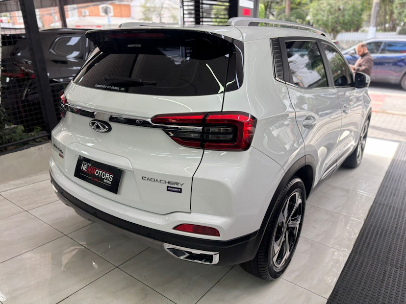 Foto do veículo CAOA CHERY TIGGO 5X PRO 1.5 VVT TURBO IFLEX CVT 2023 33.196 KM 115.777,00