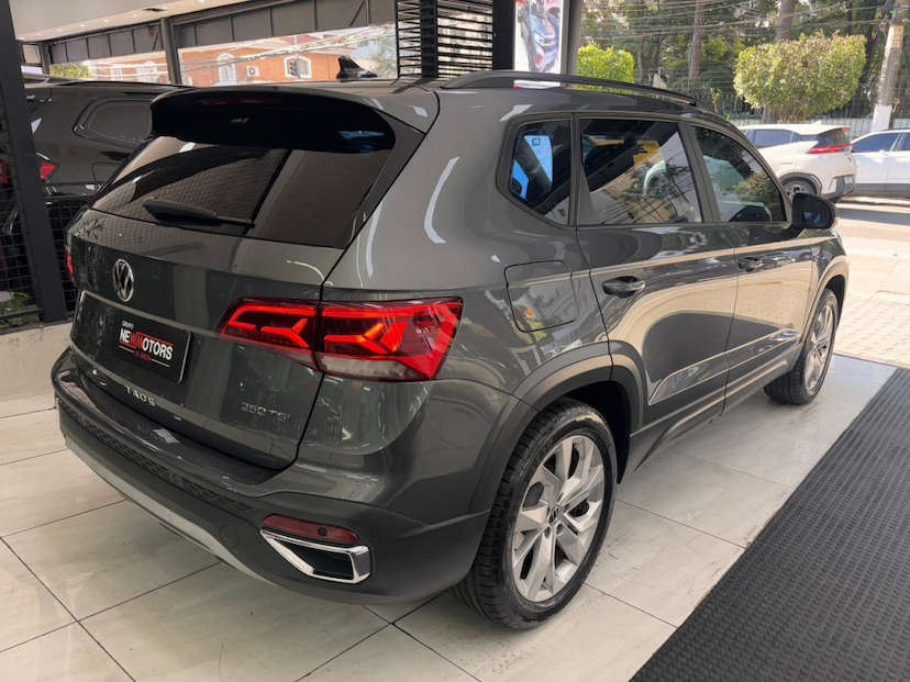 Foto do veículo VOLKSWAGEN TAOS 1.4 250 TSI TOTAL FLEX COMFORTLINE AUTOMÁTICO 2022 47.558 KM 119.777,00