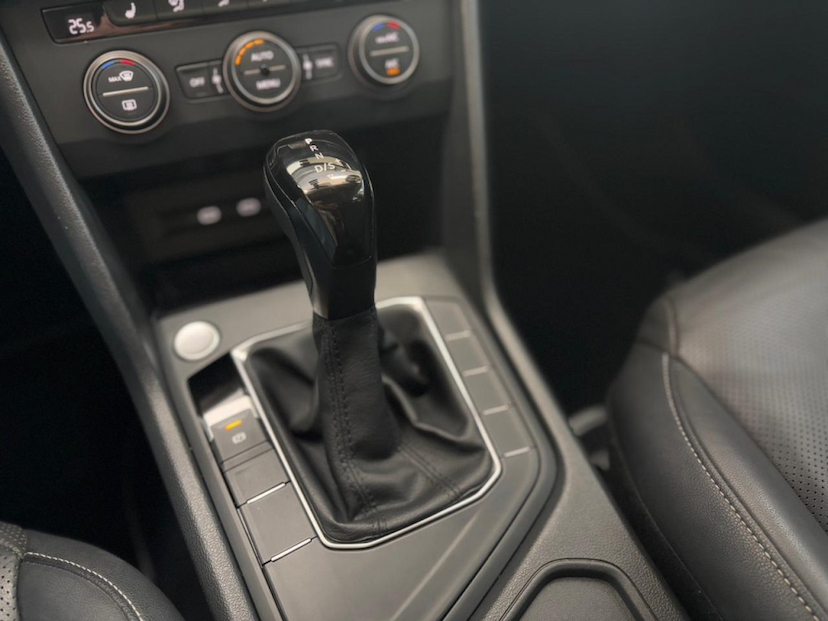 Foto do veículo VOLKSWAGEN TAOS 1.4 250 TSI TOTAL FLEX COMFORTLINE AUTOMÁTICO 2022 47.558 KM 119.777,00