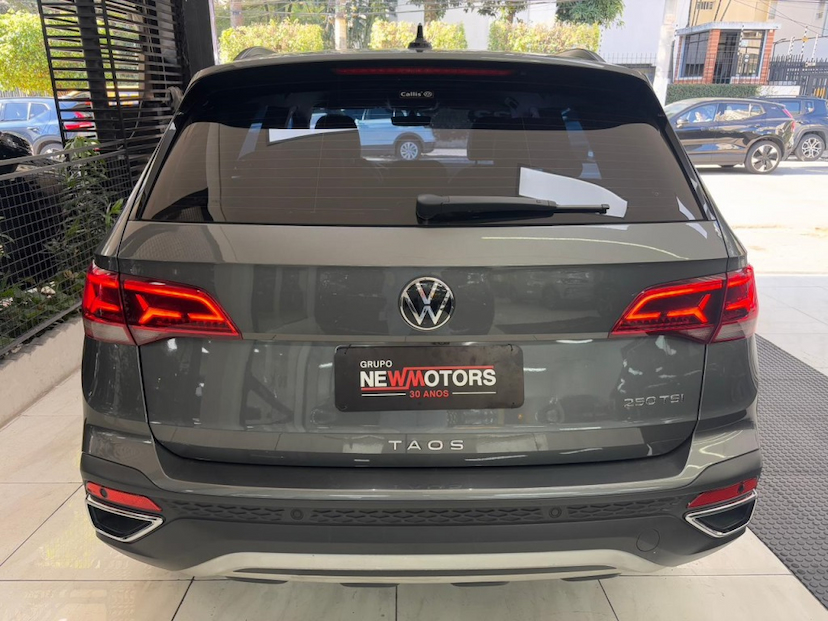 Foto do veículo VOLKSWAGEN TAOS 1.4 250 TSI TOTAL FLEX COMFORTLINE AUTOMÁTICO 2022 47.558 KM 119.777,00