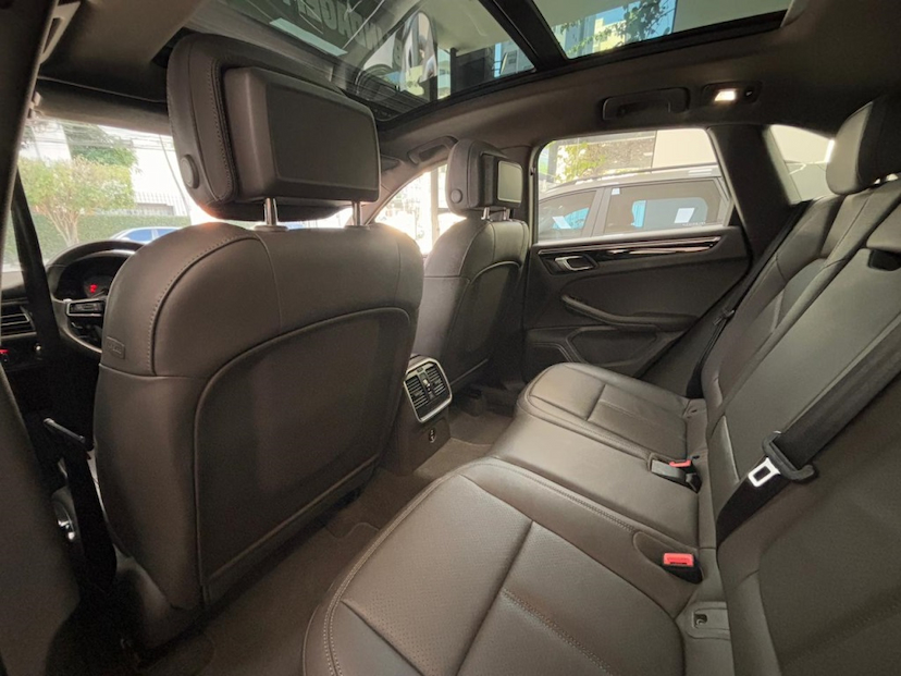 Foto do veículo PORSCHE MACAN 2.9 V6 BITURBO GASOLINA S PDK 2023 11.103 KM 489.777,00