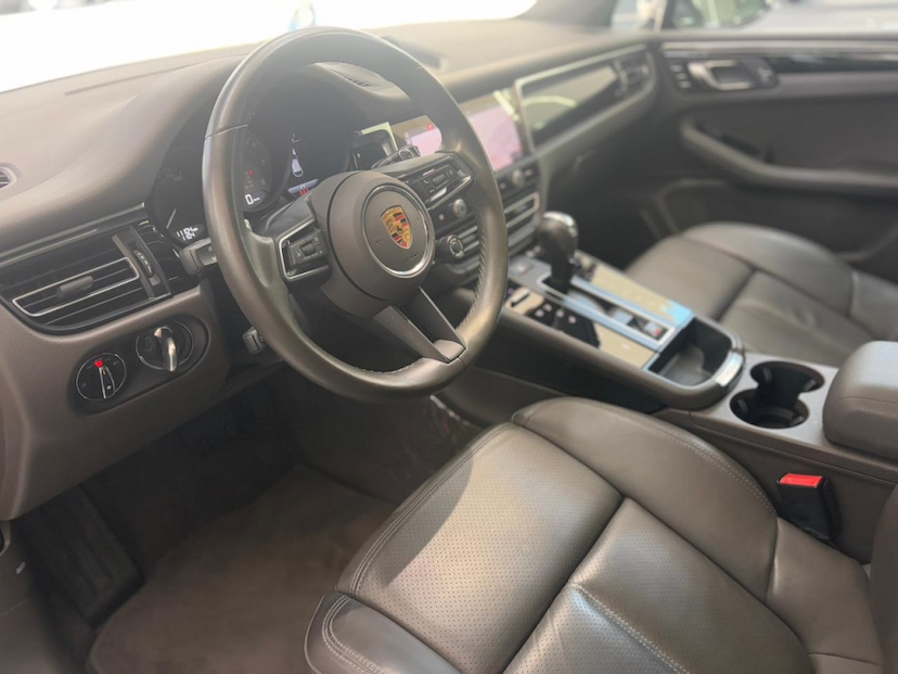 Foto do veículo PORSCHE MACAN 2.9 V6 BITURBO GASOLINA S PDK 2023 11.103 KM 489.777,00
