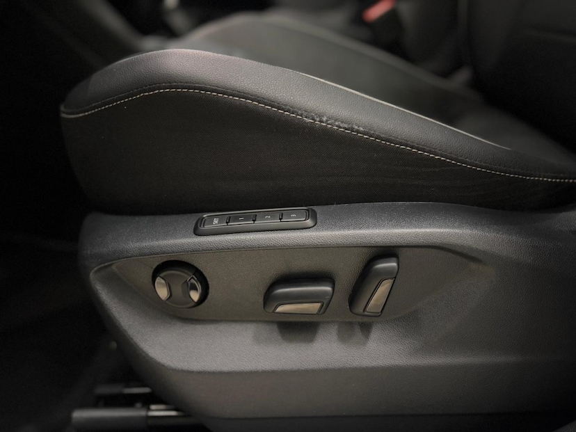 Foto do veículo VOLKSWAGEN TIGUAN 2.0 300 TSI GASOLINA ALLSPACE R-LINE AUTOMÁTICO 2025 15.867 KM 242.777,00