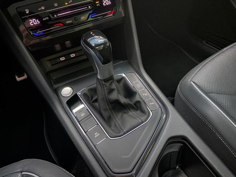 Foto do veículo VOLKSWAGEN TIGUAN 2.0 300 TSI GASOLINA ALLSPACE R-LINE AUTOMÁTICO 2025 15.867 KM 242.777,00