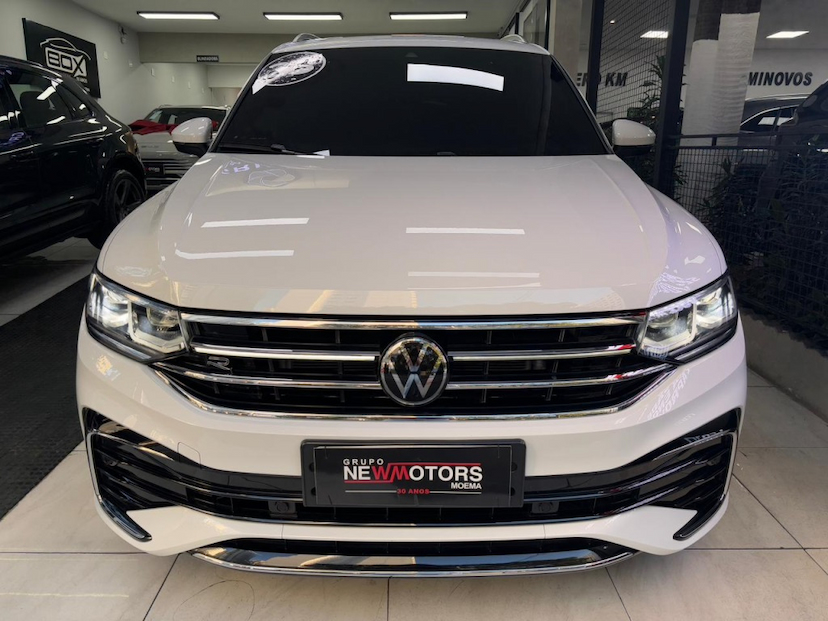 Foto do veículo VOLKSWAGEN TIGUAN 2.0 300 TSI GASOLINA ALLSPACE R-LINE AUTOMÁTICO 2025 15.867 KM 242.777,00