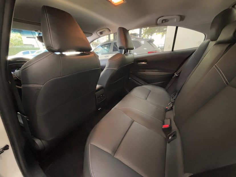Foto do veículo TOYOTA COROLLA 2.0 VVT-IE FLEX XEI DIRECT SHIFT 2024 42.712 KM 139.777,00