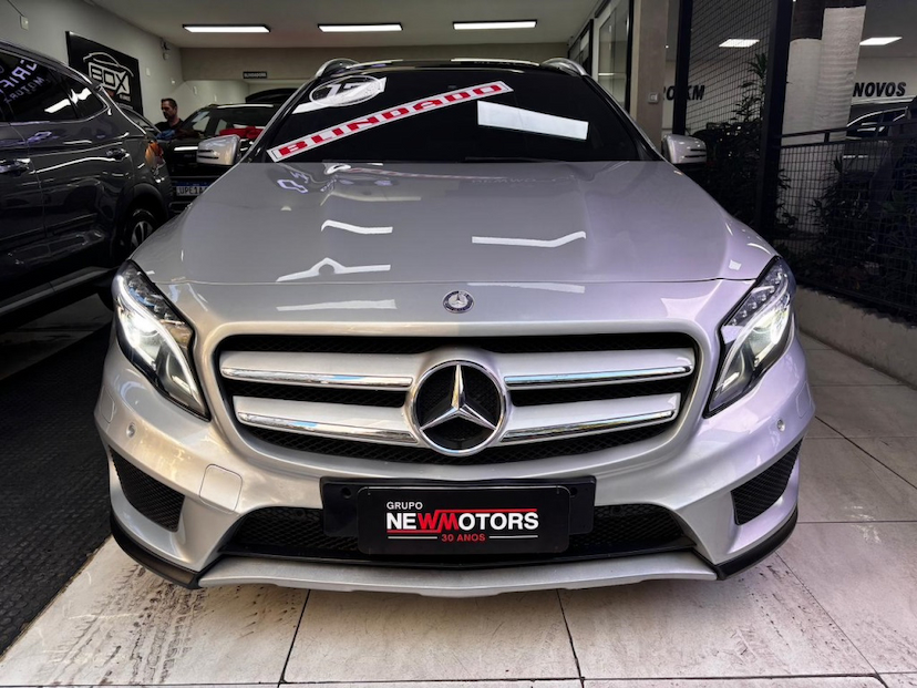 Foto do veículo MERCEDES-BENZ GLA 250 2.0 16V TURBO GASOLINA SPORT 4P AUTOMÁTICO 2017 90.162 KM 135.777,00