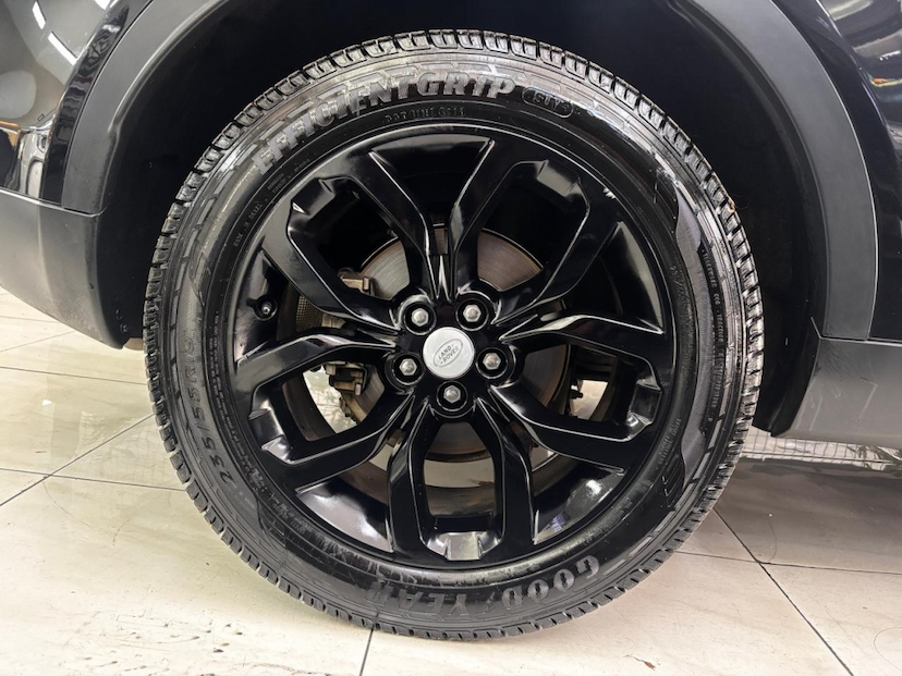 Foto do veículo LAND ROVER DISCOVERY SPORT 2.0 16V TD4 TURBO DIESEL HSE 4P 7 LUGARES AUTOMÁTICO 2018 96.000 KM 127.777,00