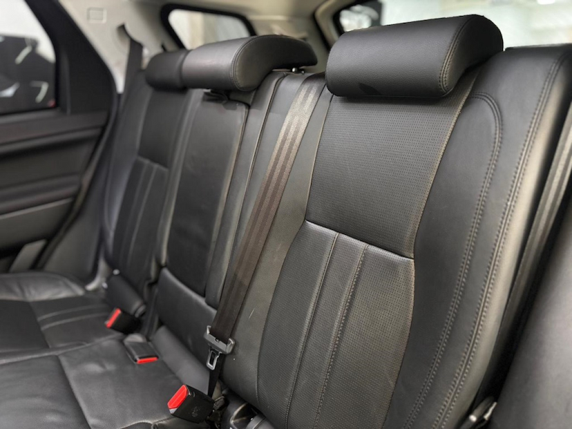 Foto do veículo LAND ROVER DISCOVERY SPORT 2.0 16V TD4 TURBO DIESEL HSE 4P 7 LUGARES AUTOMÁTICO 2018 96.000 KM 127.777,00