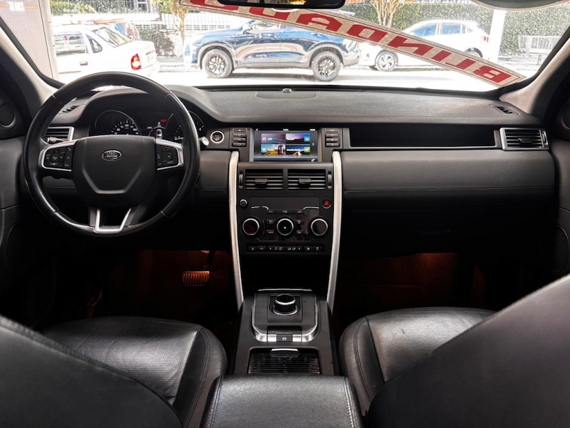 Foto do veículo LAND ROVER DISCOVERY SPORT 2.0 16V TD4 TURBO DIESEL HSE 4P 7 LUGARES AUTOMÁTICO 2018 96.000 KM 127.777,00