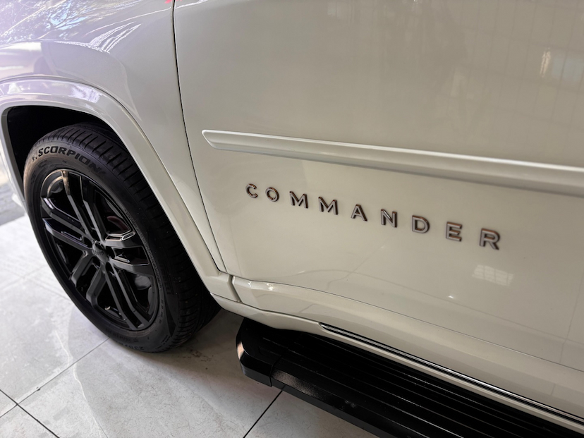 Foto do veículo JEEP COMMANDER 2.0 HURRICANE 4 TURBO GASOLINA OVERLAND AT9 2025 17.333 KM 216.777,00