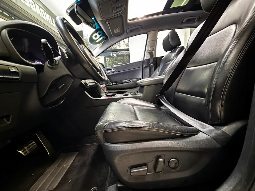 Foto do veículo KIA SPORTAGE 2.0 EX 4X2 16V FLEX 4P AUTOMÁTICO 2018 78.115 KM 117.777,00
