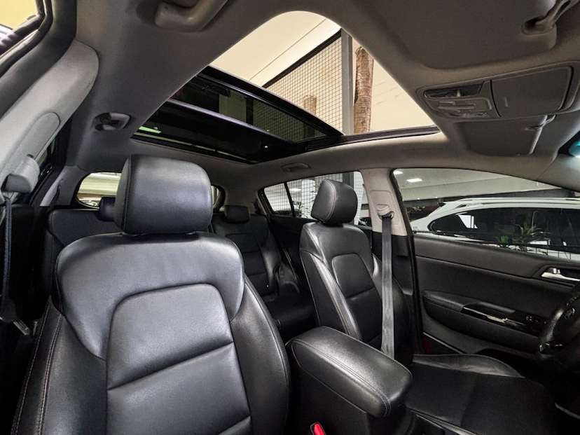 Foto do veículo KIA SPORTAGE 2.0 EX 4X2 16V FLEX 4P AUTOMÁTICO 2018 78.115 KM 117.777,00